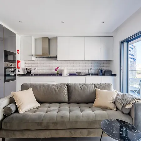 Modern Da Rocha,terracos Da Ciudade * Portimao